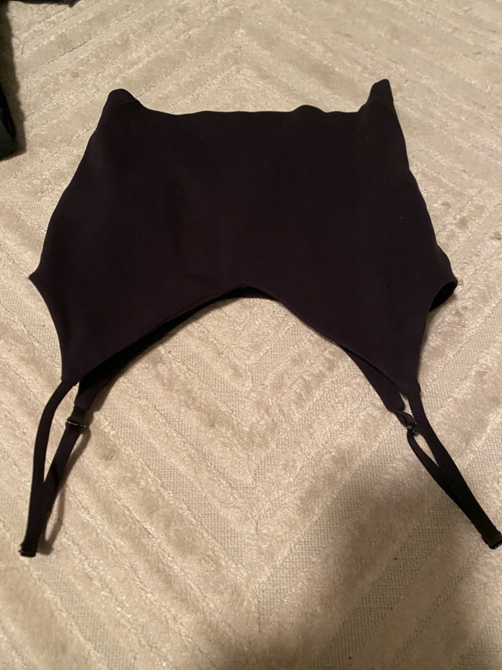 NWOT Lululemon Black Cropped Bustier Top with Straps, size 2